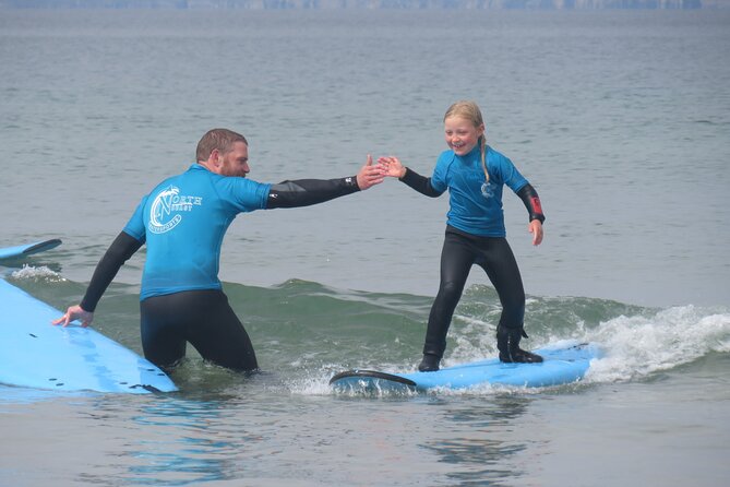 2 hour group lesson (3-16 people) - North Sea wave vibes, wildlife spotting, and real learning conditions