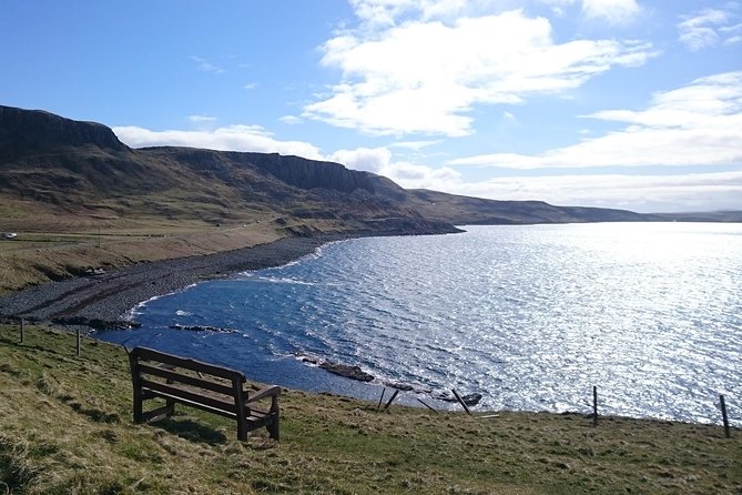3-Day Isle of Skye and Highlands Tour from Glasgow - Clava Cairns and Pitlochry: short stops that add flavor