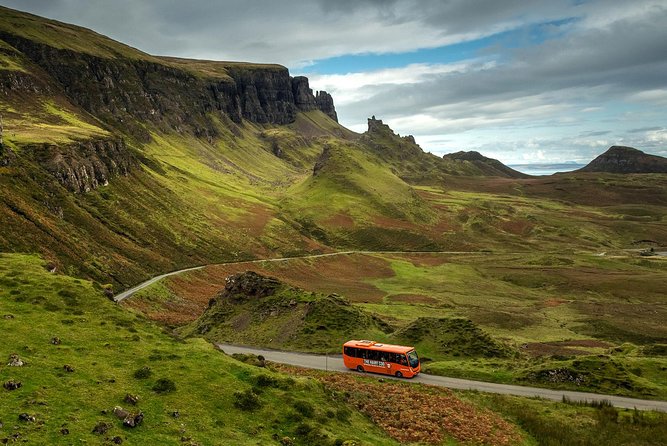 3-Day Isle of Skye Inverness Highlands and Glenfinnan Viaduct Tour from Edinburgh - Your guide, the bus setup, and what to expect day to day