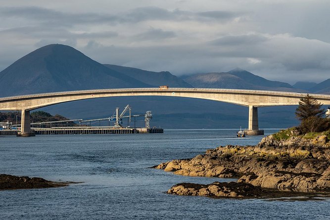 3-Day Isle of Skye Inverness Highlands and Glenfinnan Viaduct Tour from Edinburgh - Timing, walking, and the weather reality in Scotland and on Skye
