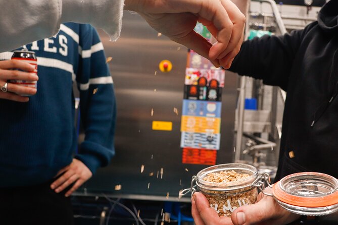 3 Locks Brewing Company Tour and Tasting Experience in Camden - The 1 hour 15 minute flow, from arrival beer to finishing pour