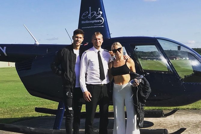 35 minute London Sightseeing Helicopter Tour - Your Flight Begins at Redhill, Then Turns South Toward London