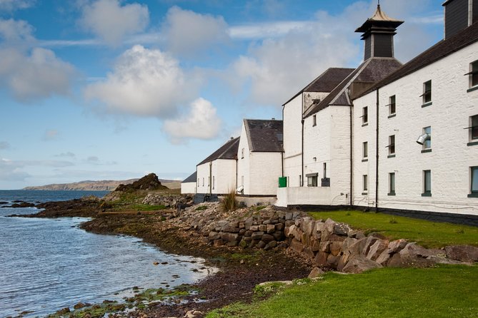 4-Day Islay & Whisky Tour Including Admissions from Edinburgh - Day 4 Inveraray Castle option and one last Loch Lomond hit