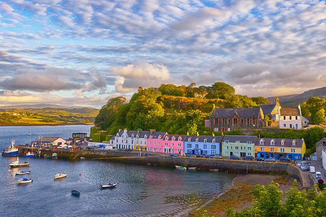 4-Day Isle of Skye and Highlands Small-Group Tour from Edinburgh - Day 1 from Edinburgh to Glencoe: Kelpies, Loch Lomond, and Highland Fault Line vibes