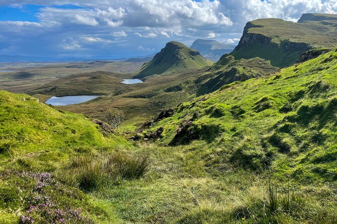 4-Day Isle of Skye & Jacobite Steam Train (train ride included) - Day 1: Loch Lomond, Glencoe, and Fort Augustus on the long scenic push