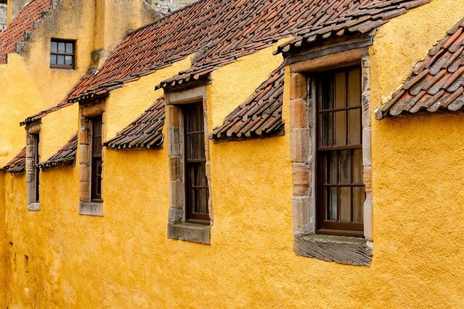 4-Day Outlander Trail Tour from Edinburgh Including Admissions - Day 4: Falkland, Culross, Blackness Castle, and Hopetoun House Gardens