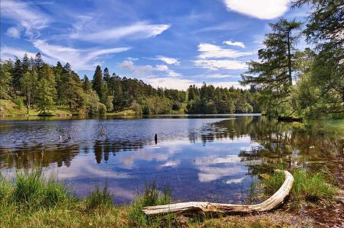 6 hour Private tour of the Lake District. - Windermere meeting point and pickup limits you should know
