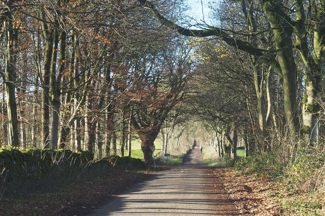 6hr Small Group Peak District eBike Tour - Chatsworth House Grounds (Edensor Village) Without the Big Ticket Visit
