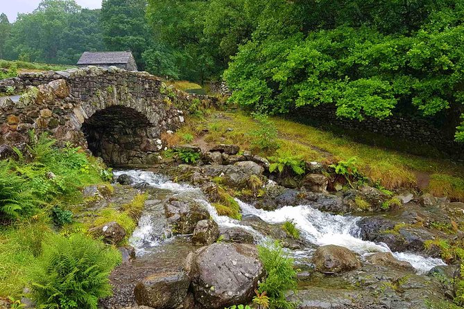 8 Lakes and Magnificent Scenery - Afternoon Half Day Tour - Kirkstone Pass: Herdwick sheep, valley panoramas, and the highest road feel
