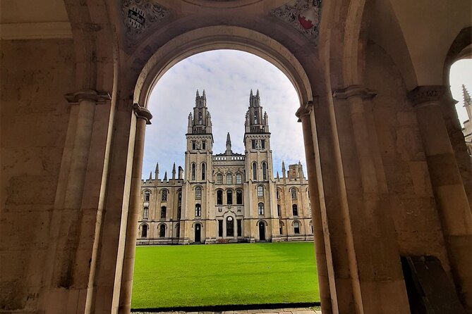 90 Minute Classic Walking Tour of Oxford - Key Highlights Worth Your Time