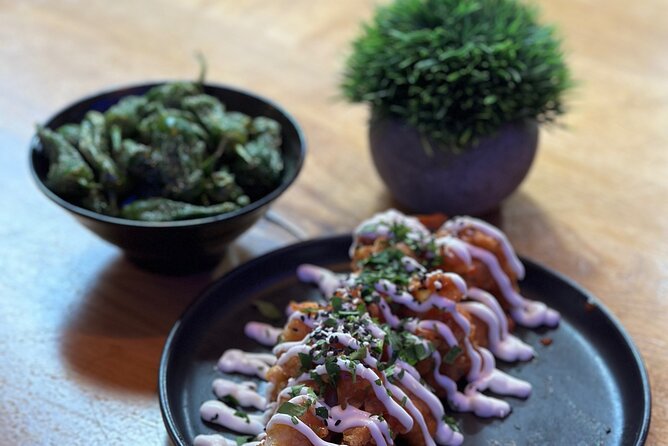 A Taste of Manchester and Salford with Meals , Drinks and Guide - How the included meals and drinks are built into the day