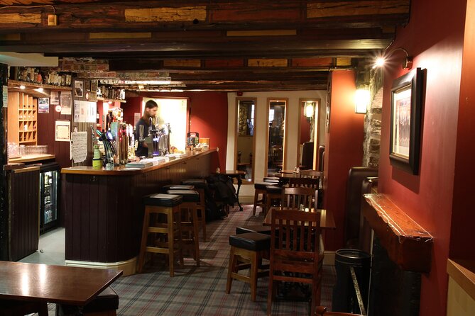 Afternoon Whisky Tasting in a Traditional Edinburgh Bar - Price and Value: Is $54.83 Fair for Four Single Malts?