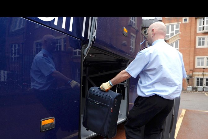 Airport Coach Service from Oxford to Heathrow - Heathrow Arrival: Heathrow Central, Terminal 5, and Practical Terminal Planning