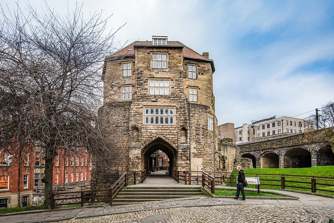 Annual Admission Newcastle Castle Ticket - Entering through the Black Gate reception: your starting point and first impression