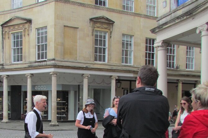 Bad of Bath fun Walking Tour of Bath - Pulteney Bridge: A Beautiful Spot With a Not-So-Pretty Past