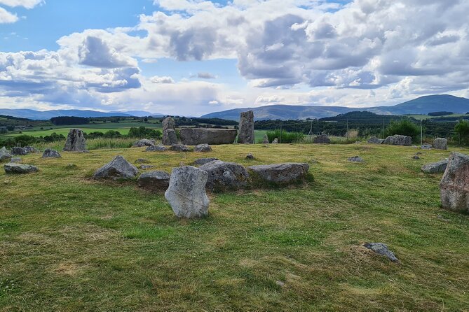 Balmoral & Royal Deeside Tour - The guides and what makes them work in real life