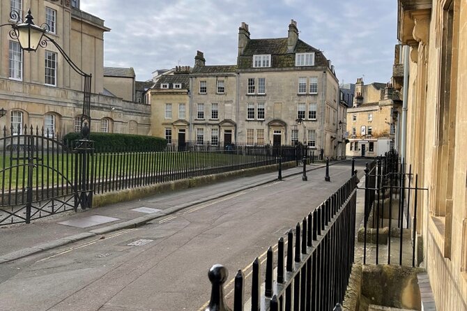 BATH: 2-Hour Bath Walking Tour of Bridgerton Filming Locations - Getting Ready: What to Bring and How to Make It Easier