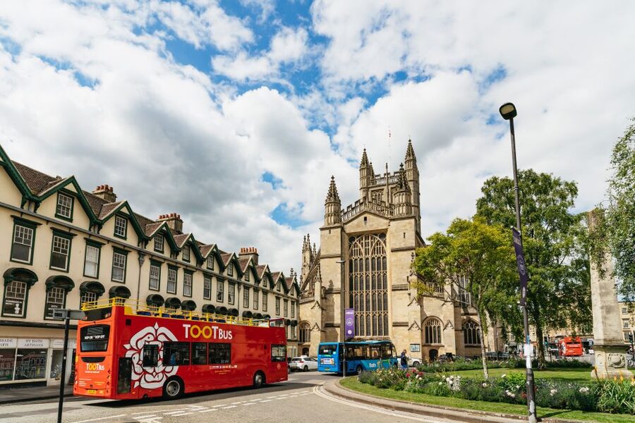 Bath: City Walking Tour with Optional Roman Baths Entry - Should You Book It?