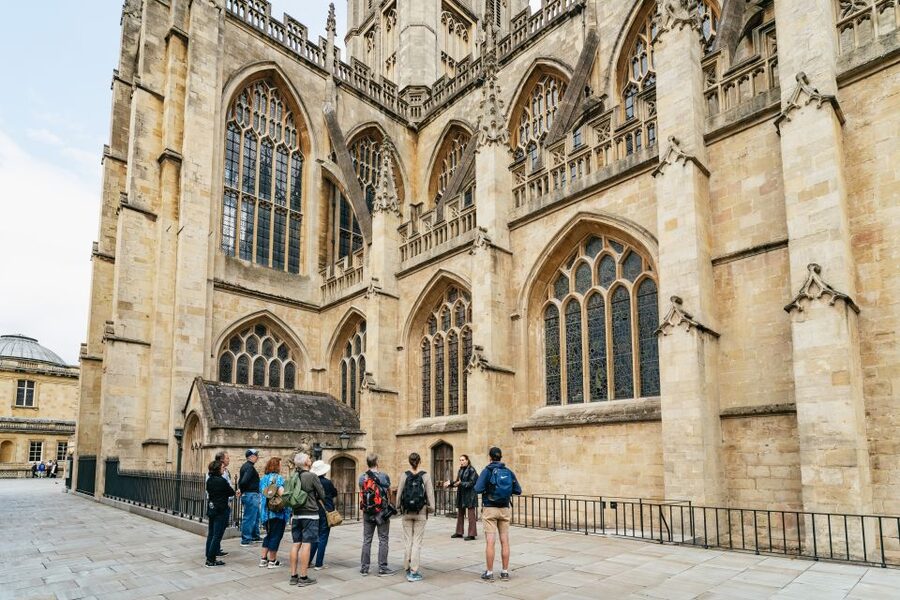 Bath: City Walking Tour with Optional Roman Baths Entry - A Smart Starting Line at Bath Abbey