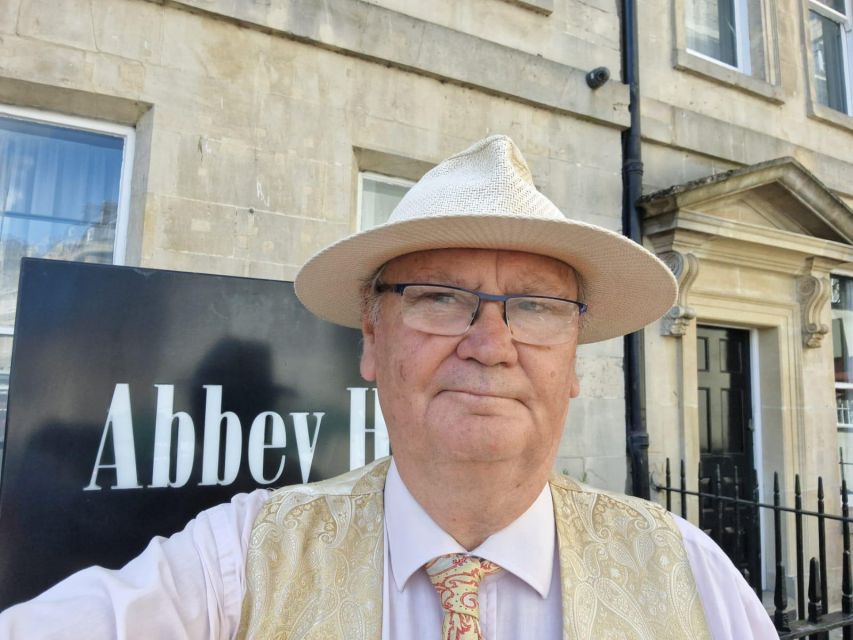Bath: Guided Tour of Iconic Bridgerton Filming Locations - Following the Georgian streets toward the Assembly Rooms transformation