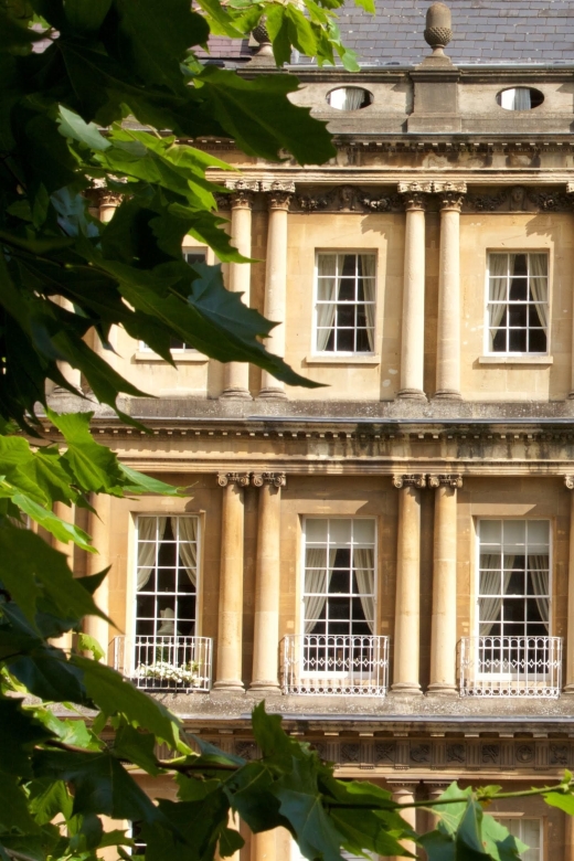 Bath: Guided Walking Tour - Price and value: what $26.94 buys you in real terms