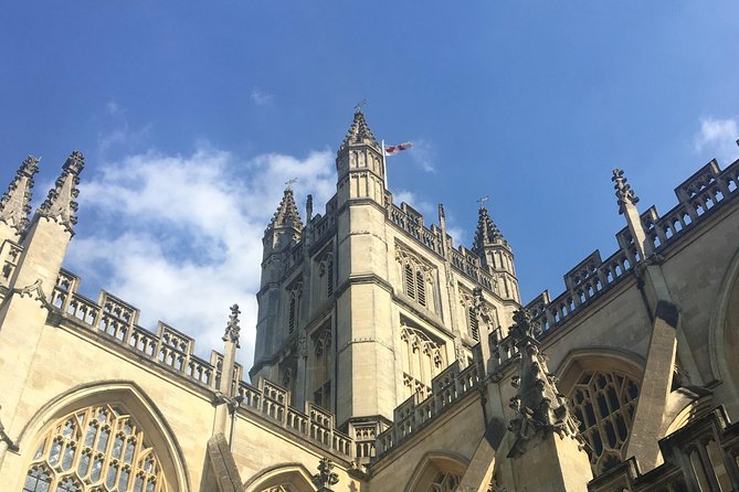 BATH: Private Walking Tour | Blue Badge Guide, 2h, £225 per group - The Royal Crescent stop: architecture as status, and details worth your time