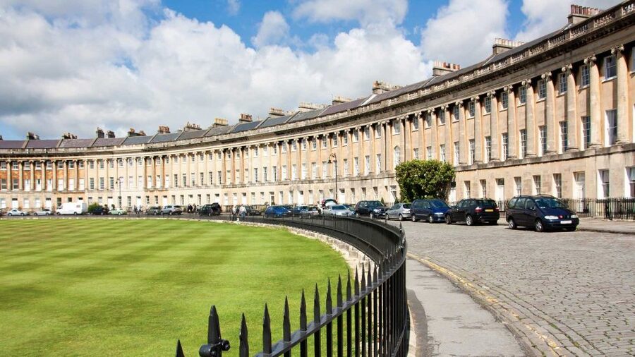 Bath: Tootbus Bath Discovery Hop-On Hop-Off Tour - Drivers and onboard vibe: why it feels welcoming