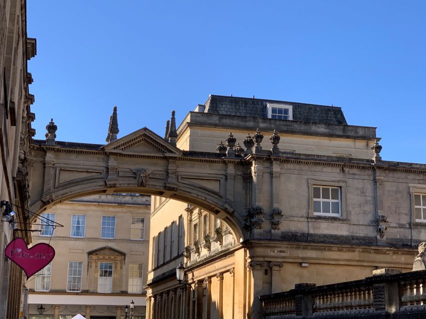 Bath: Walking Tour of Bath and Guided Tour of Bath Abbey - Skip the Line and the Value of a Guide at the Right Moment