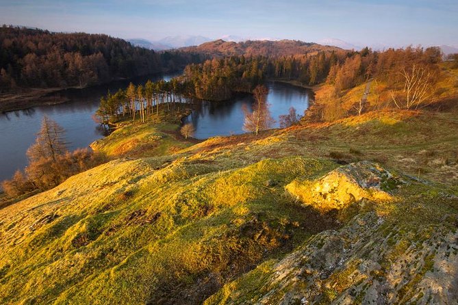 Beatrix Potter's Half Day Lake District Tour Including Lake Cruise - Guides, Commentary Style, and the Small-Group Advantage