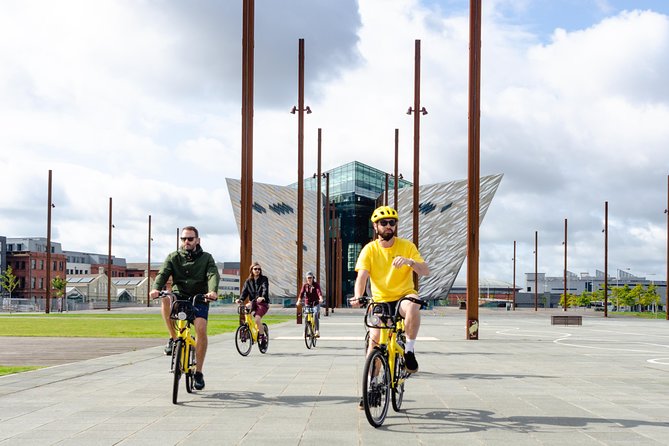 Belfast Bike Tours - Murals and the Peace Wall: the loyalist and Republican divide in plain view