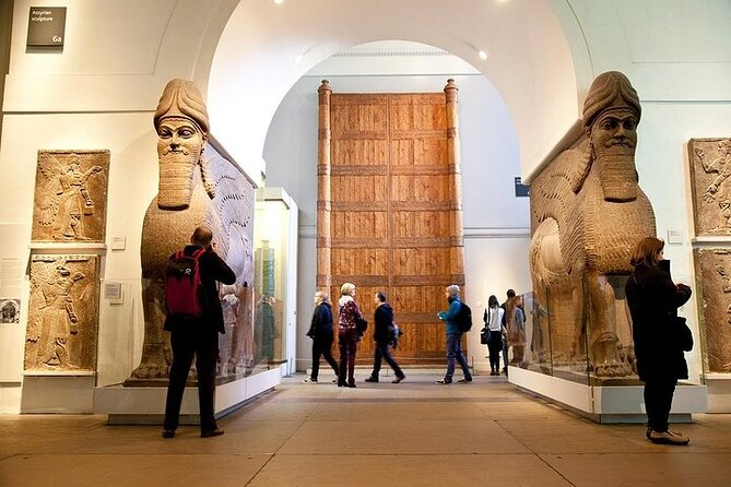 British Museum Highlights Private Tour in London including the Rosetta Stone - Stop inside the British Museum: the Rosetta Stone moment