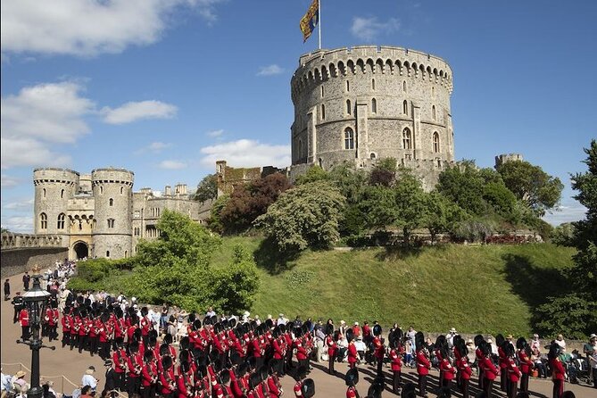Buckingham Palace and Windsor Castle Escorted Tour from London - The best part of this trip, when it goes well