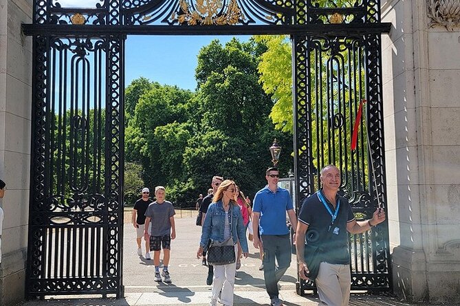 Buckingham Palace: Walking Tour with Entry & Audio Guide - Price and value: is $92 a smart buy?