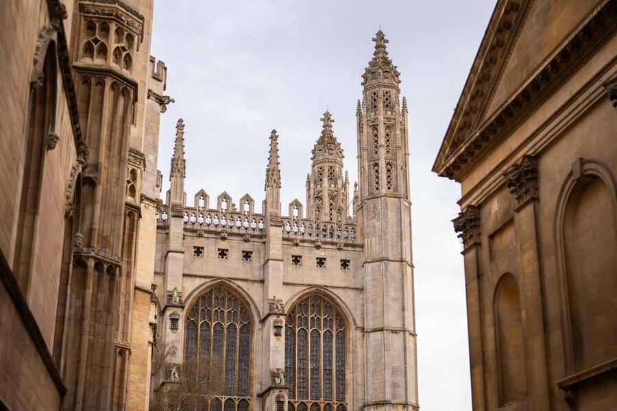 Cambridge: Alumni-Led Walking & Punting Tour w/Kings College - Before you go: what you’ll actually do