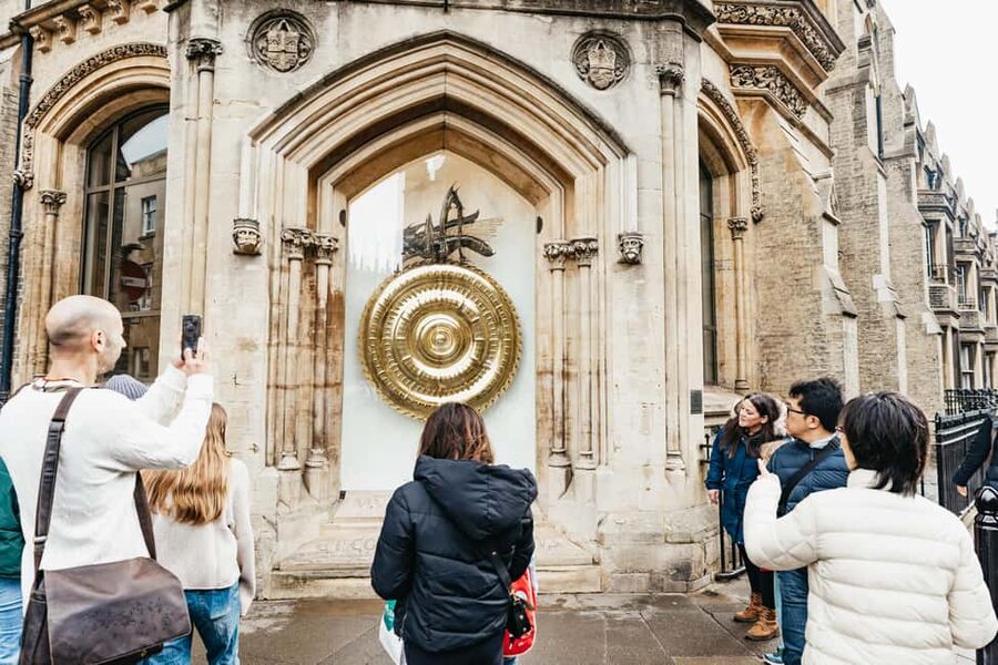 Cambridge: Alumni-Led Walking Tour w/ King's College Option - Price and value: $26.93 for alumni guidance plus major Cambridge stops