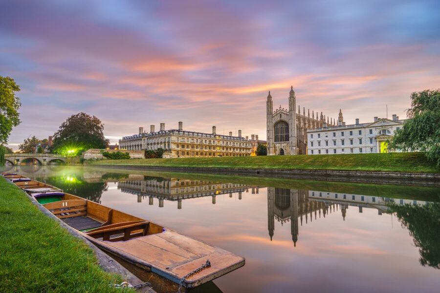 Cambridge: Chauffeured Punting Tour - River Cam From a Punt: What Makes This Ride Worth Doing