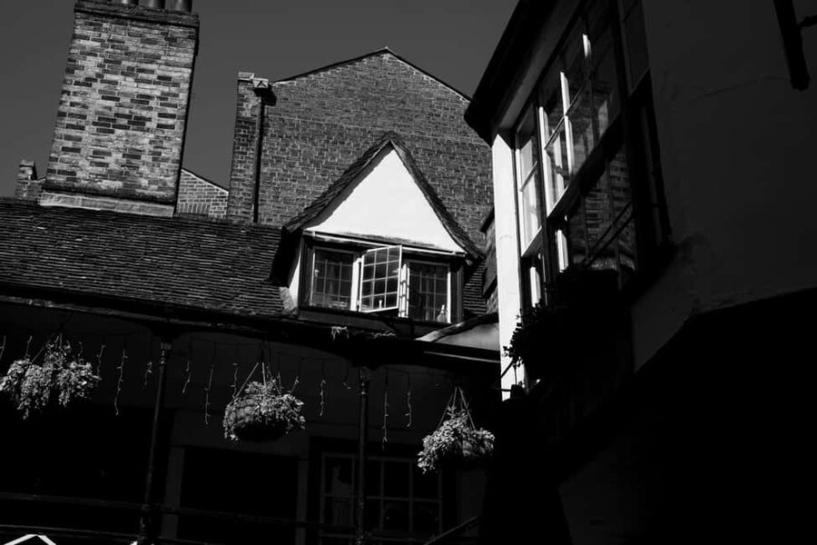 Cambridge: Ghost Tour Led by University Alumni Guide - The Route from Clare College to Little St Mary’s: Stop by Stop