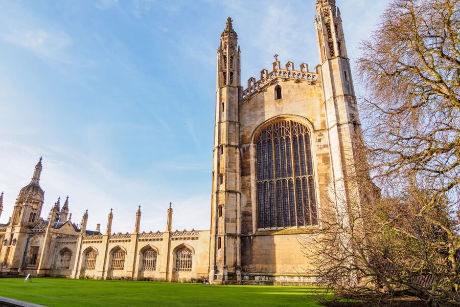 Cambridge: Guided River Cam Punting Tour - Small Tips to Make Your Ride Better