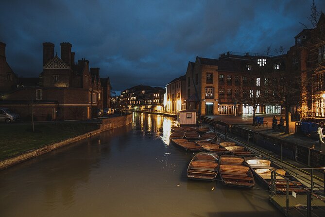 Cambridge University Ghost Tour by Alumni™ - Quick practical tips for your walk
