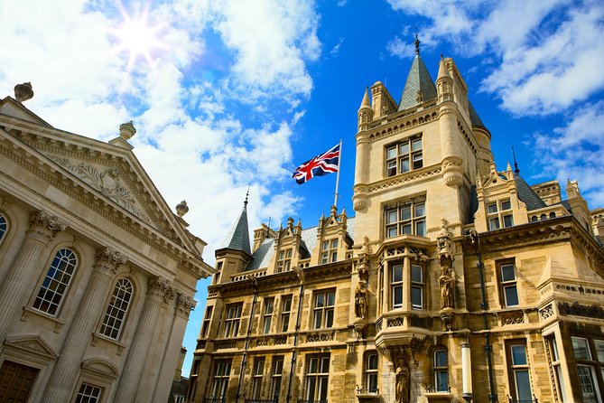 Cambridge: University Walking Tour - Cavendish Laboratory and Modern Science Without the Jargon