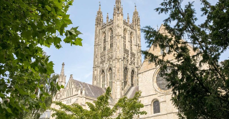 Canterbury Cathedral: Entry Ticket with Audio Guide - What the History Timeline Covers as You Walk Through the Spaces