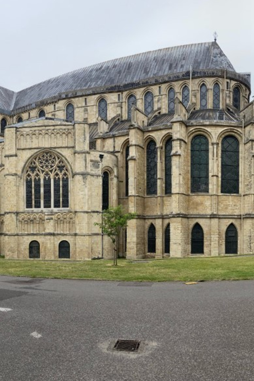 Canterbury: Walking Tour with Green Badge Guide - Crooked House, Old Weavers’ House, and why these names stick