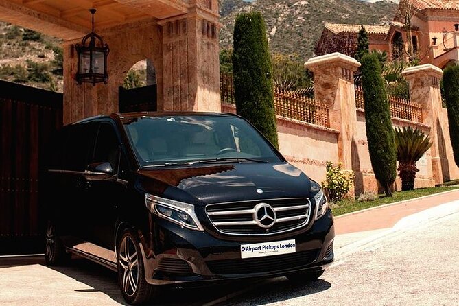 Central London to Heathrow Airport private taxi transfers - Private Meet and Greet From Your London Door to Heathrow Terminals