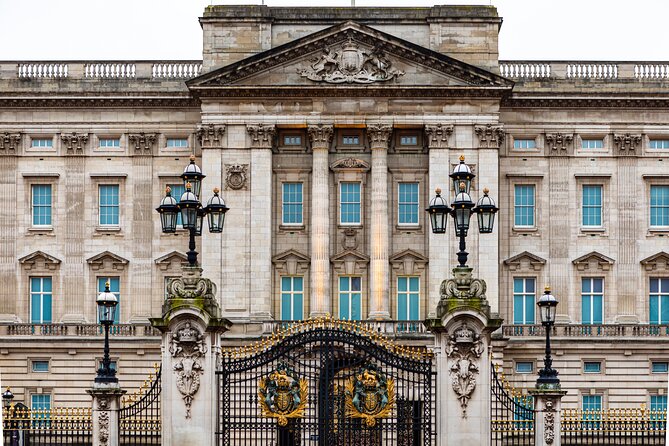 Changing of the Guard Walking Tour - What to Expect From the Pace, the Walking, and the Weather