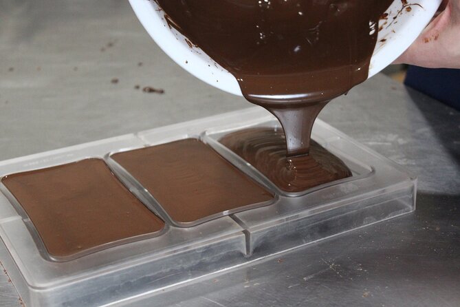 Chocolate Bar Making Workshop - York Cocoa Works - Tempering chocolate, and the hairdryer trick you’ll actually remember