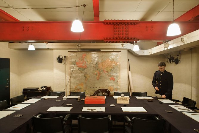 Churchill War Rooms "Behind The Glass" and Private Car Tour - How Much Time You Need Inside the War Rooms (Plan for More)