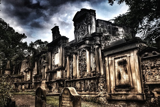 City of the Dead Haunted Graveyard Tour - Who should book this tour, and who should skip it