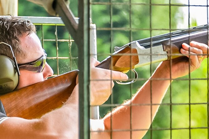Clay Shooting Experience in Warwickshire - Equipment and Instruction: The Part That Makes It Fun