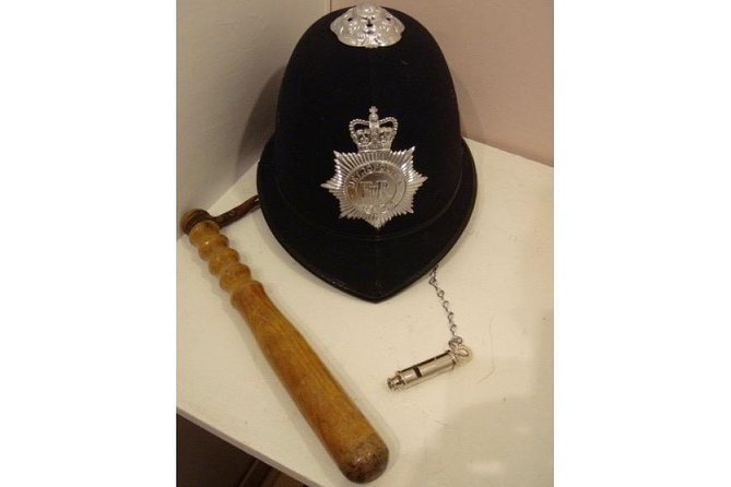 Crime and Policing London Walking Tour - Aldwych area: an unsolved murder and espionage threads