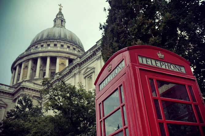 Crown Jewels of London Tour with River Cruise - Tower Bridge photo time, and how to avoid the most common time crunch